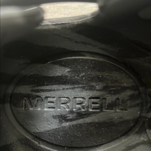 Merrell Black Slip-On Clogs - Picture 2 of 7